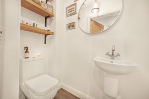 Downstairs Washroom/WC- click for photo gallery